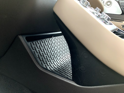 Car Dealer «Lunde Auto Center», reviews and photos, 140 40th St S, Fargo, ND 58103, USA