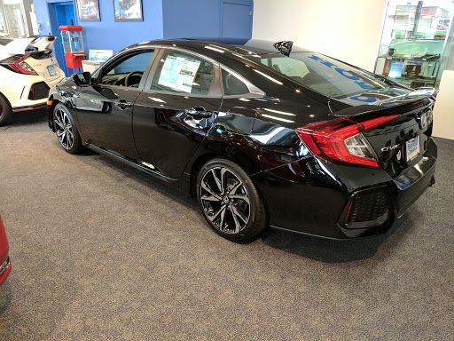 Honda Dealer «Honda of Tenafly», reviews and photos, 28 County Rd, Tenafly, NJ 07670, USA