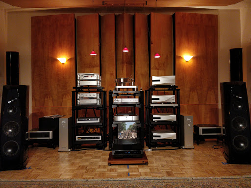 Goodwins High End, 899 Main St, Waltham, MA 02451, USA, 