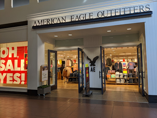 American Eagle Store