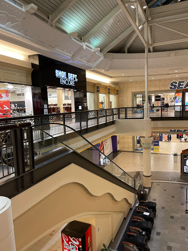 Computer Store «Apple Solomon Pond Mall», reviews and photos, 601 Donald Lynch Blvd, Marlborough, MA 01752, USA