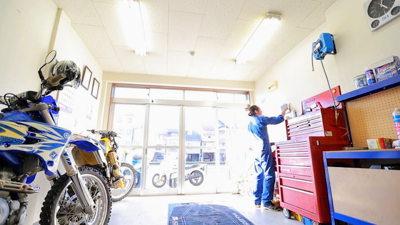 Moto. Maintenance Garage ― モト メンテナンスガレージ