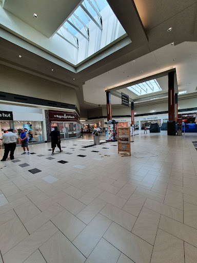 Shopping Mall «University Park Mall», reviews and photos, 6501 Grape Rd, Mishawaka, IN 46545, USA