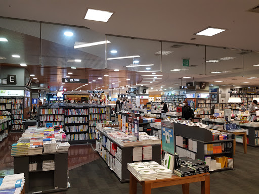 Comic bookshops in Seoul
