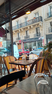 Atmosphère du Restaurant L'Ecrin à Paris - n°2