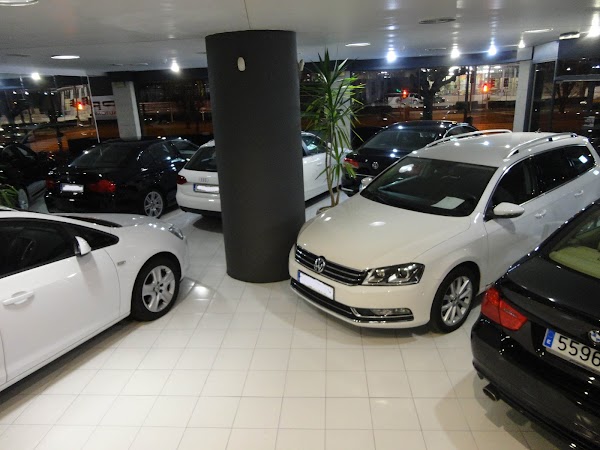 Imagen de Automóviles PROCAR (1 de 4)