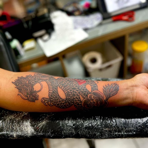 Tattoo Shop «Asylum Tattoo», reviews and photos, 1210 Montauk Hwy A, Copiague, NY 11726, USA