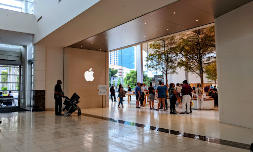 Computer Store «Apple Dadeland», reviews and photos, 7535 Dadeland Mall Cir W, Miami, FL 33156, USA