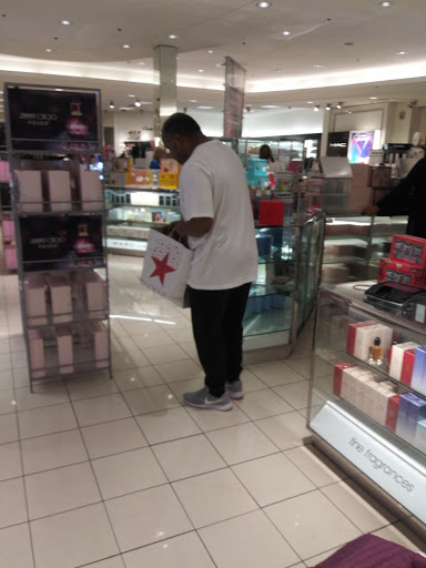 Shopping Mall «Westfield Palm Desert», reviews and photos, 72-840 CA-111, Palm Desert, CA 92260, USA