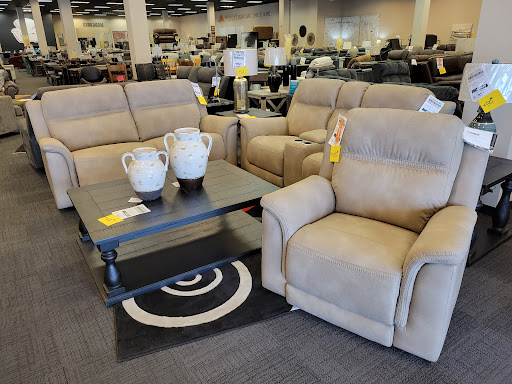 Furniture Store «Furniture and Mattress Warehouse», reviews and photos, 12386 Felch St, Holland, MI 49424, USA