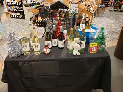 Grocery Store «D & W Fresh Market», reviews and photos, 50 Douglas Ave, Holland, MI 49424, USA