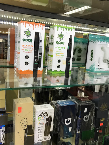 Cigar Shop «Park Avenue Smoke Shop», reviews and photos, 194 Park Ave, Worcester, MA 01609, USA