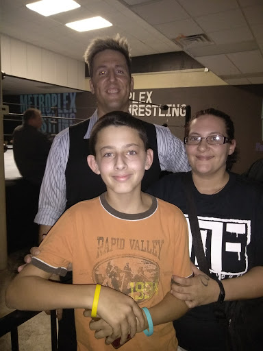 Haunted House «Moxley Manor Haunted House», reviews and photos, 510 Harwood Rd, Bedford, TX 76021, USA