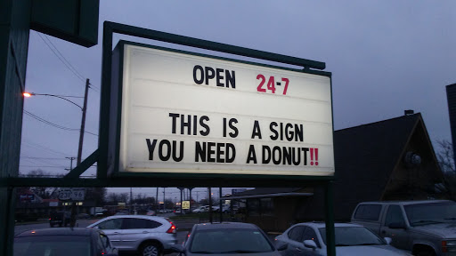 Donut Shop «Donut Country», reviews and photos, 1311 Memorial Blvd, Murfreesboro, TN 37129, USA