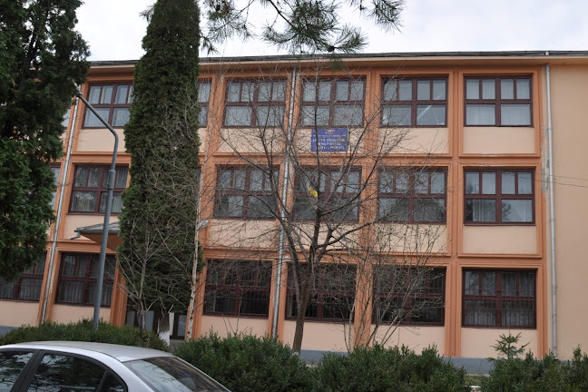 Opinii despre Școala gimnaziala „Nicolae Bălcescu” si Liceul Penticostal Elim în <nil> - Școală