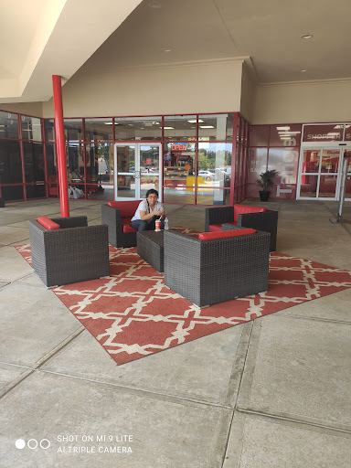 Outlet Mall «Tanger Outlet Commerce», reviews and photos, 800 Steven B Tanger Blvd, Commerce, GA 30529, USA