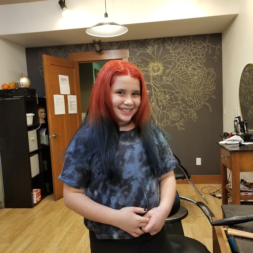 Hair Salon «Tanglez Salon», reviews and photos, 136 N Blakeley St, Monroe, WA 98272, USA