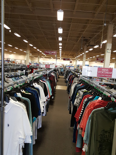 Clothing Store «Burlington Coat Factory», reviews and photos, 1300 N Larkin Ave, Joliet, IL 60435, USA