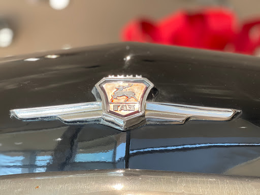 Car Dealer «Lux Cars Chicago», reviews and photos, 88 E Dundee Rd, Buffalo Grove, IL 60089, USA