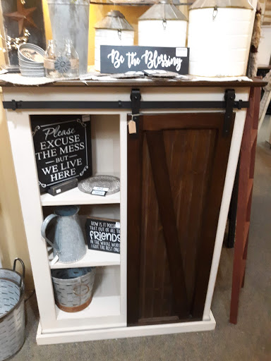 Gift Shop «The Primitive Porch», reviews and photos, 191 Old U.S. 50, Bedford, IN 47421, USA