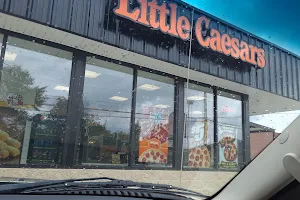 Little Caesars Pizza image