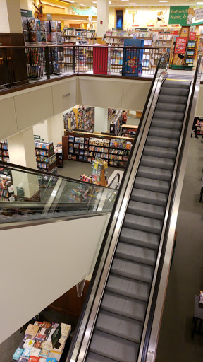 Book Store «Barnes & Noble», reviews and photos, 2051 N Federal Hwy, Fort Lauderdale, FL 33305, USA