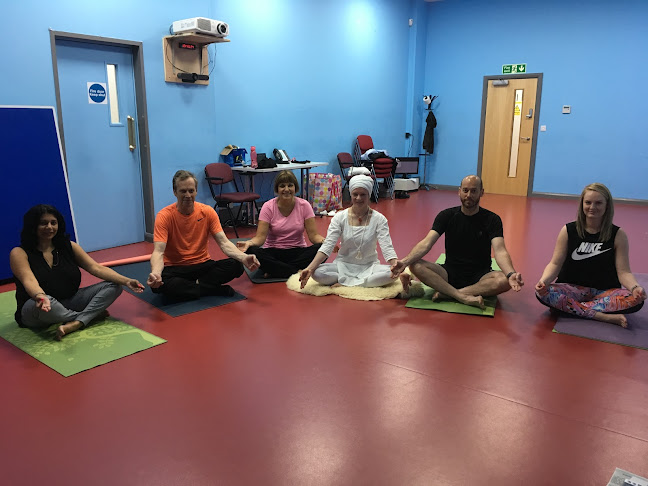 Reviews of Yogis Online in Watford - Yoga studio