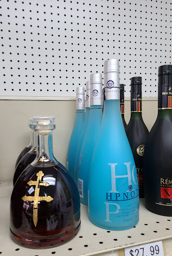 Liquor Store «USA Liquor Store», reviews and photos, 10022 Long Point Rd, Houston, TX 77055, USA