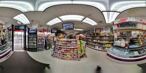 Liquor Store «Buy Low Liquor Store», reviews and photos, 3360 W Montrose Ave, Chicago, IL 60618, USA