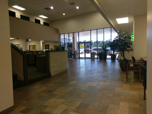 Auto Body Shop «Service King Collision Repair of Spring», reviews and photos, 23530 I-45, Spring, TX 77373, USA