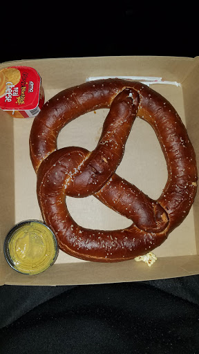 Movie Theater «AMC Classic Grove City 14», reviews and photos, 4218 Buckeye Pkwy, Grove City, OH 43123, USA