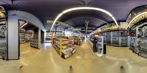 Truck Accessories Store «4 Wheel Parts Performance Center», reviews and photos, 550 W San Carlos St, San Jose, CA 95126, USA