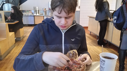 Mexican Restaurant «Chipotle Mexican Grill», reviews and photos, 387 George St, New Brunswick, NJ 08901, USA