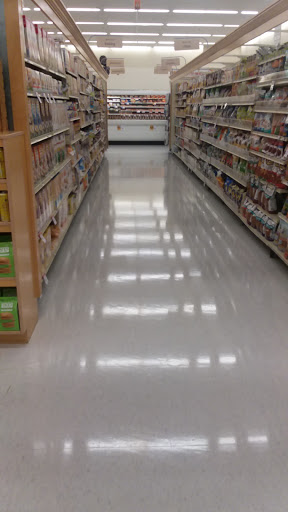 Supermarket «Hy-Vee», reviews and photos, 2395 NW Arterial, Dubuque, IA 52002, USA