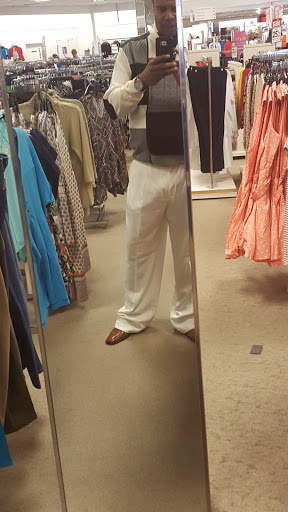 Shopping Mall «Lakeshore Mall», reviews and photos, 150 Pearl Nix Pkwy, Gainesville, GA 30501, USA