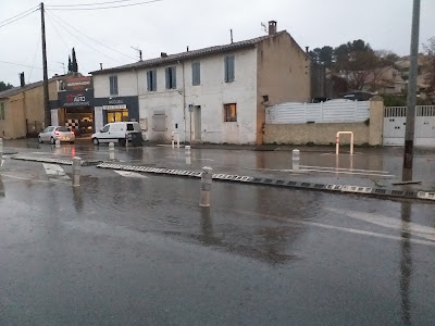 Les Pneus De La Vallee à La Penne-sur-Huveaune