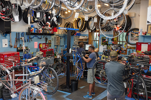 Bicycle Store «Ace Wheelworks», reviews and photos, 145 Elm St, Somerville, MA 02144, USA