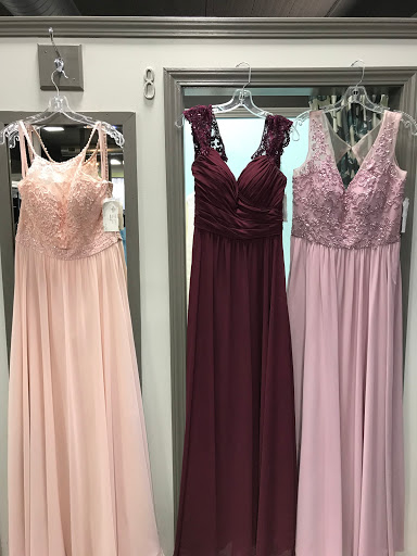 Bridal Shop «The Wedding Tree», reviews and photos, 418 Main St, La Crosse, WI 54601, USA