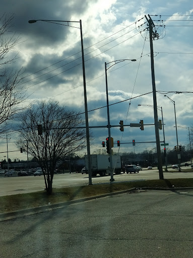 Drug Store «CVS», reviews and photos, 230 North Ave, Glendale Heights, IL 60139, USA