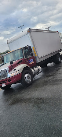 Boston Low Price Movers - Photo 2 - Car repair in , Boston