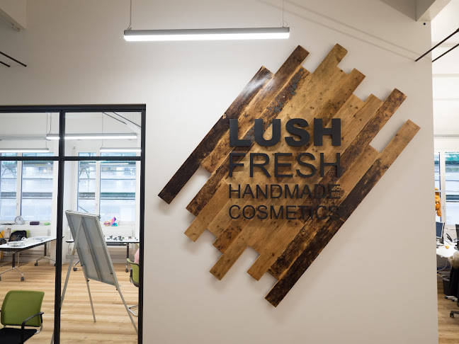 LUSH (Switzerland) AG - Kosmetikgeschäft