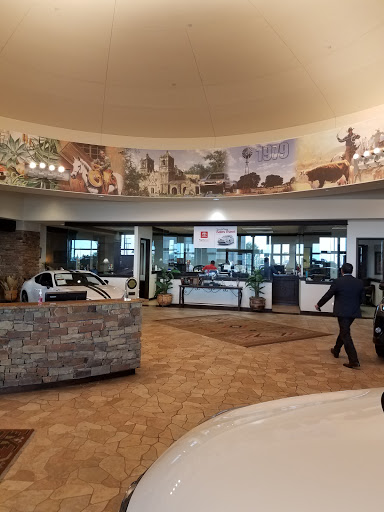 Toyota Dealer «North Park Toyota of San Antonio», reviews and photos, 10703 SW Loop 410, San Antonio, TX 78211, USA