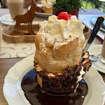 Photo n°6 de l'avis de Dag. fait le 01/09/2023 à 22:08 sur le  Restaurant Café Graflhöhe Windbeutelbaron à Berchtesgaden