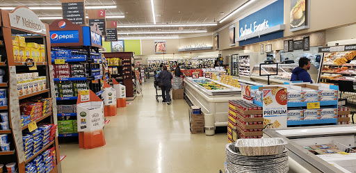 Grocery Store «Safeway», reviews and photos, 40 Shining Willow Way, La Plata, MD 20646, USA