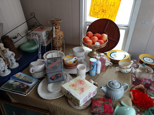 Flea Market «The Douglas Flea Market», reviews and photos, 436 NE Main St, Douglas, MA 01516, USA