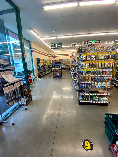 Auto Parts Store «AutoZone», reviews and photos, 1010 Calumet Ave, Valparaiso, IN 46383, USA