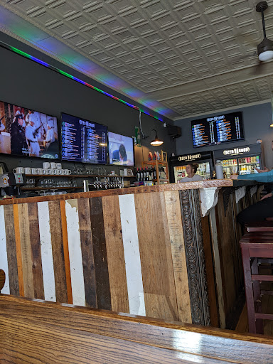 Beer Store «BEER SHOP», reviews and photos, 1026 North Blvd, Oak Park, IL 60302, USA