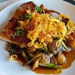 Photo n°1 de l'avis de Qianyun.u fait le 18/06/2023 à 17:18 sur le  Surreal à Alcabideche