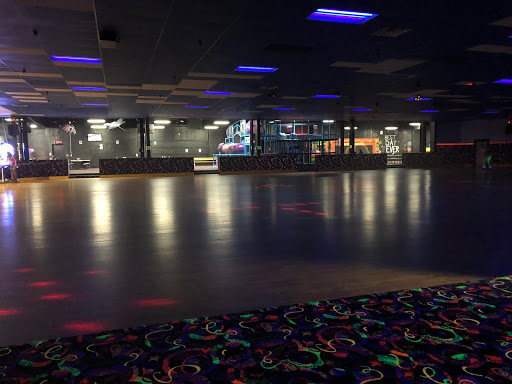 Amusement Center «Ghostly Manor Thrill Center», reviews and photos, 3319 Milan Rd, Sandusky, OH 44870, USA
