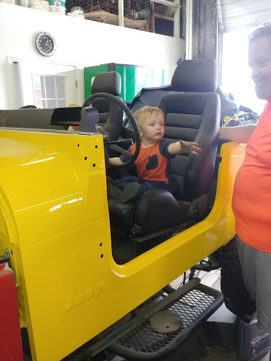 Auto Repair Shop «Dons Auto Services & Sales», reviews and photos, 835 Freeport St, Houston, TX 77015, USA